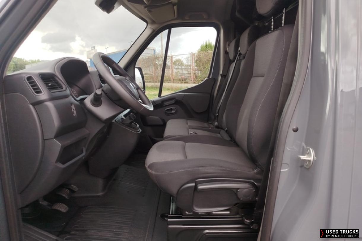 Renault Trucks Master 135
