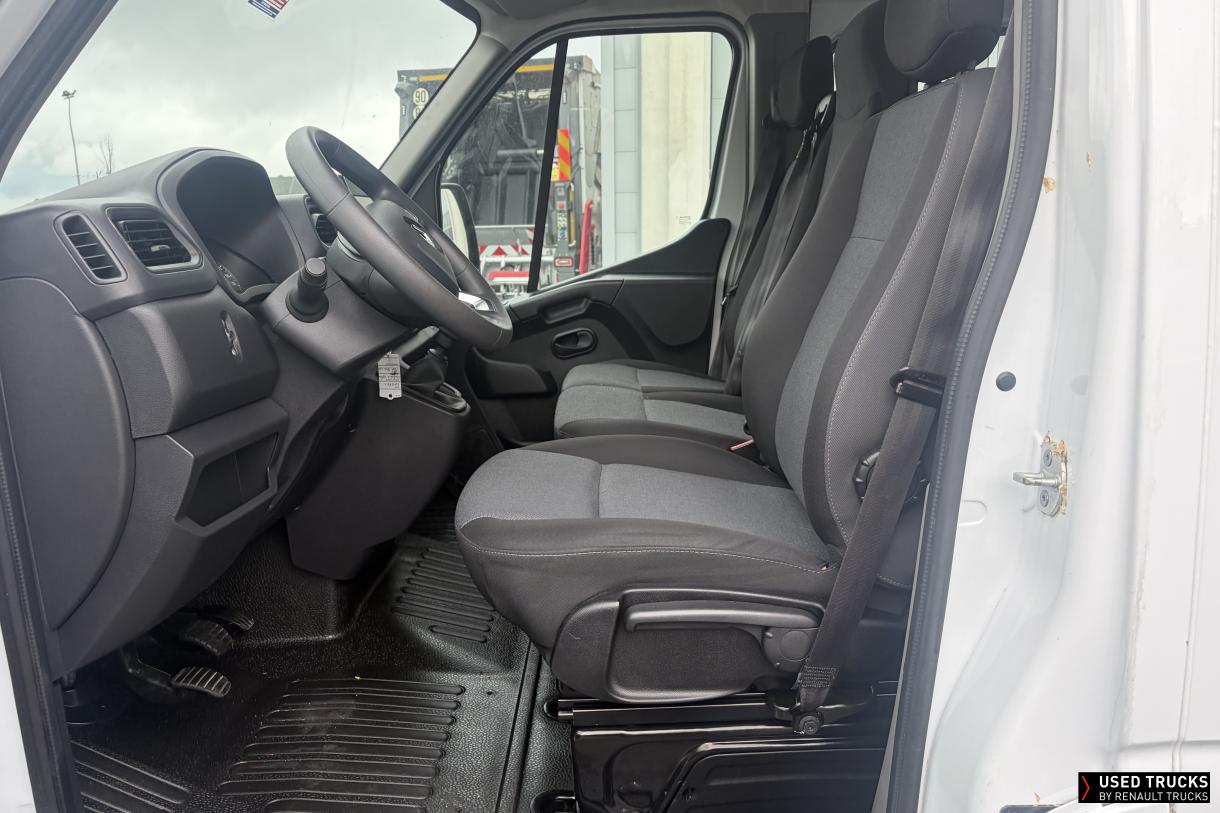 Renault Master 150