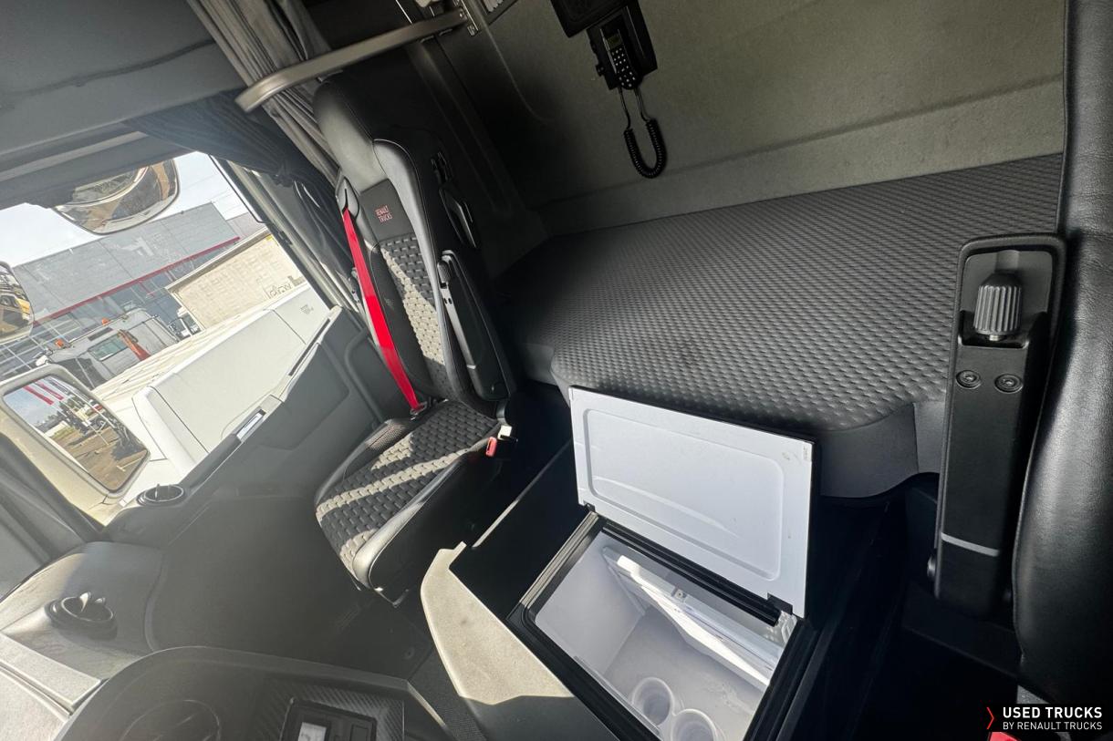Renault Trucks T High 520