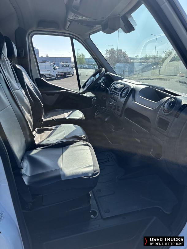 Renault Trucks Master 130