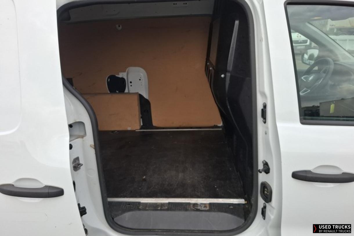 Renault Kangoo 75