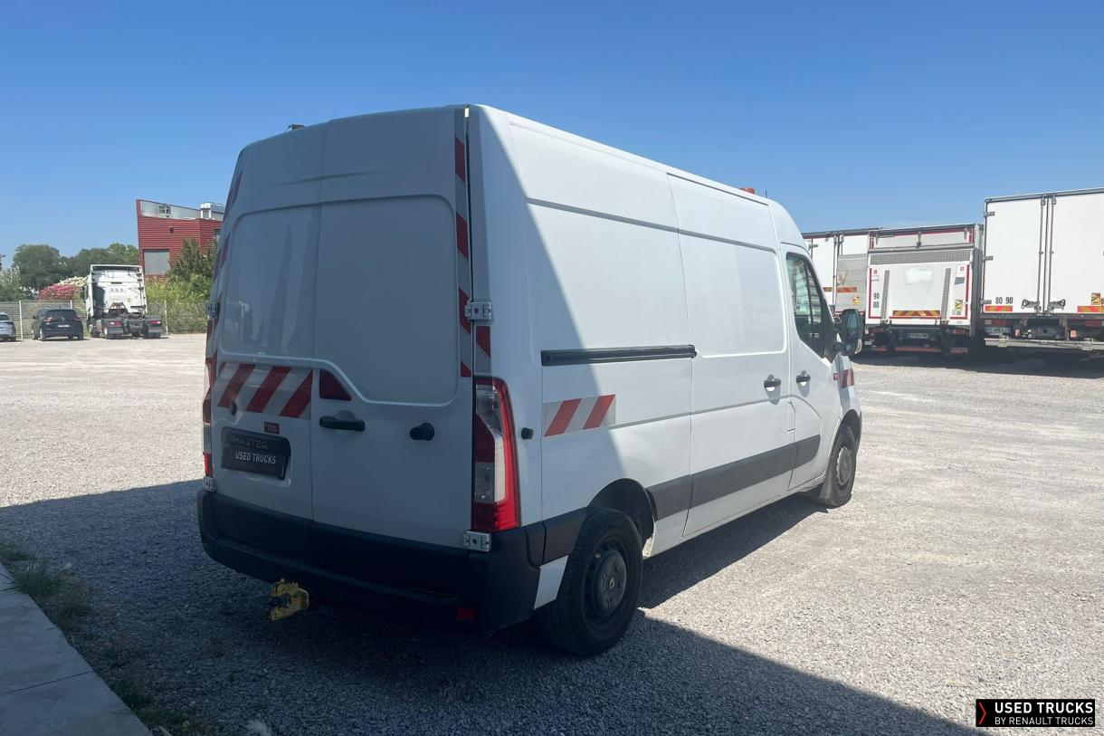 Renault Trucks Master 130