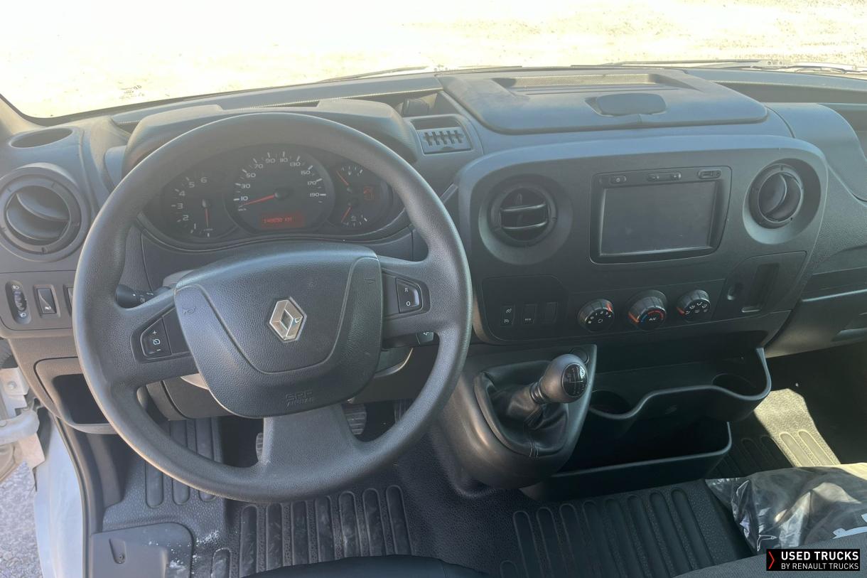 Renault Trucks Master 130