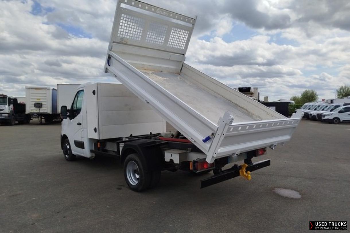 Renault Master 130