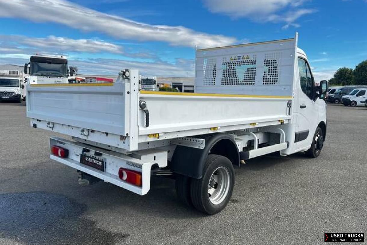 Renault Master 130