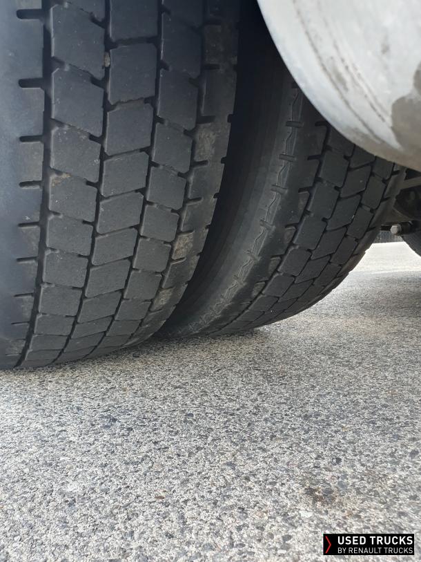 Renault Trucks T High 