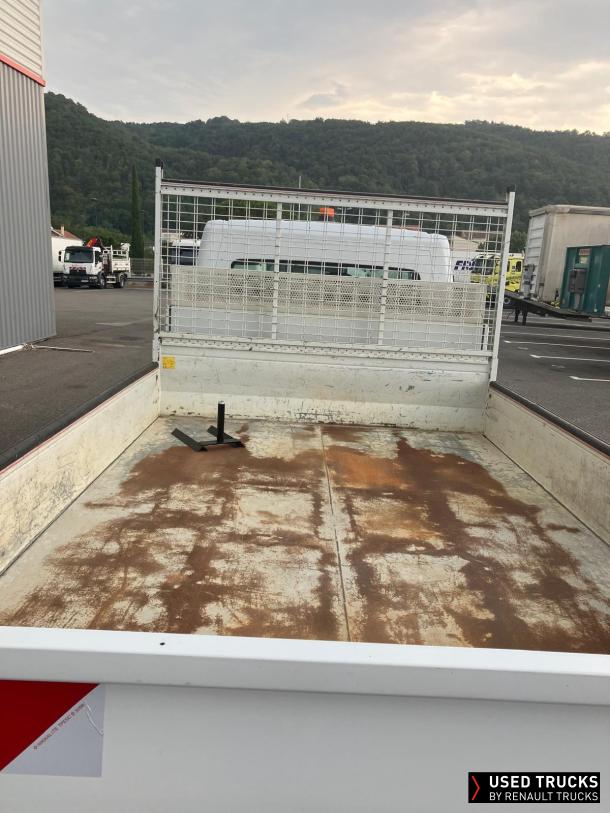 Renault Trucks Master 145