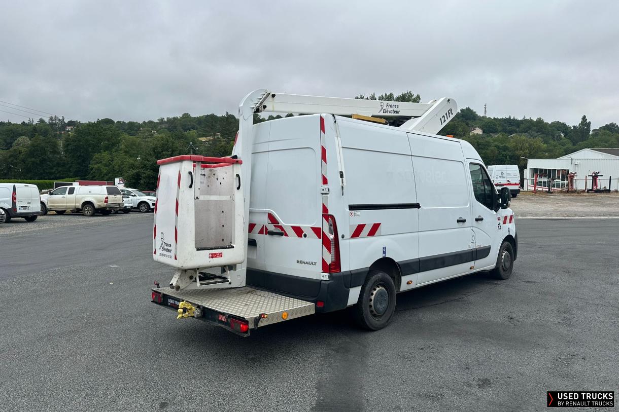 Renault Trucks Master 145
