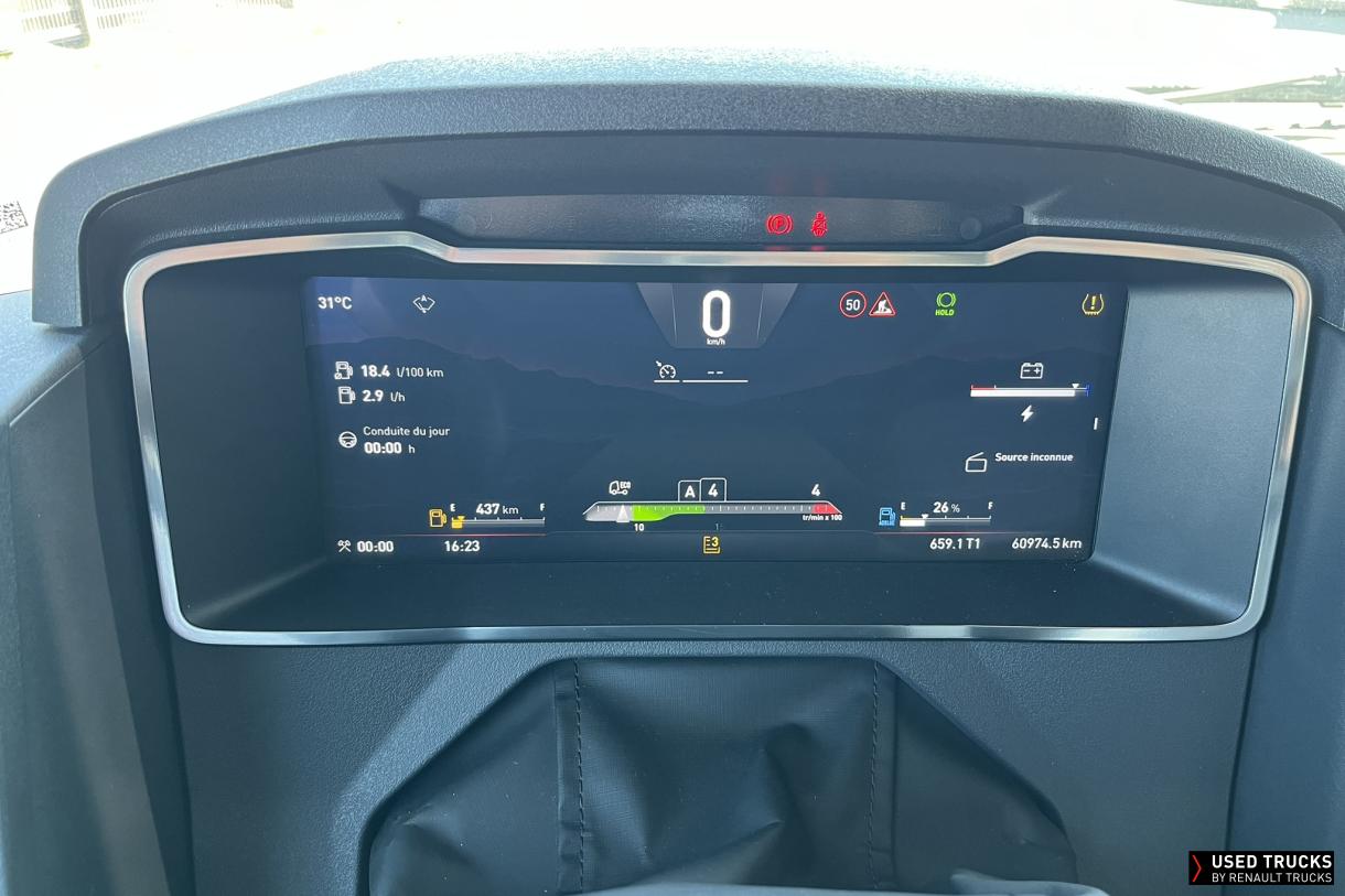 Renault Trucks T High 