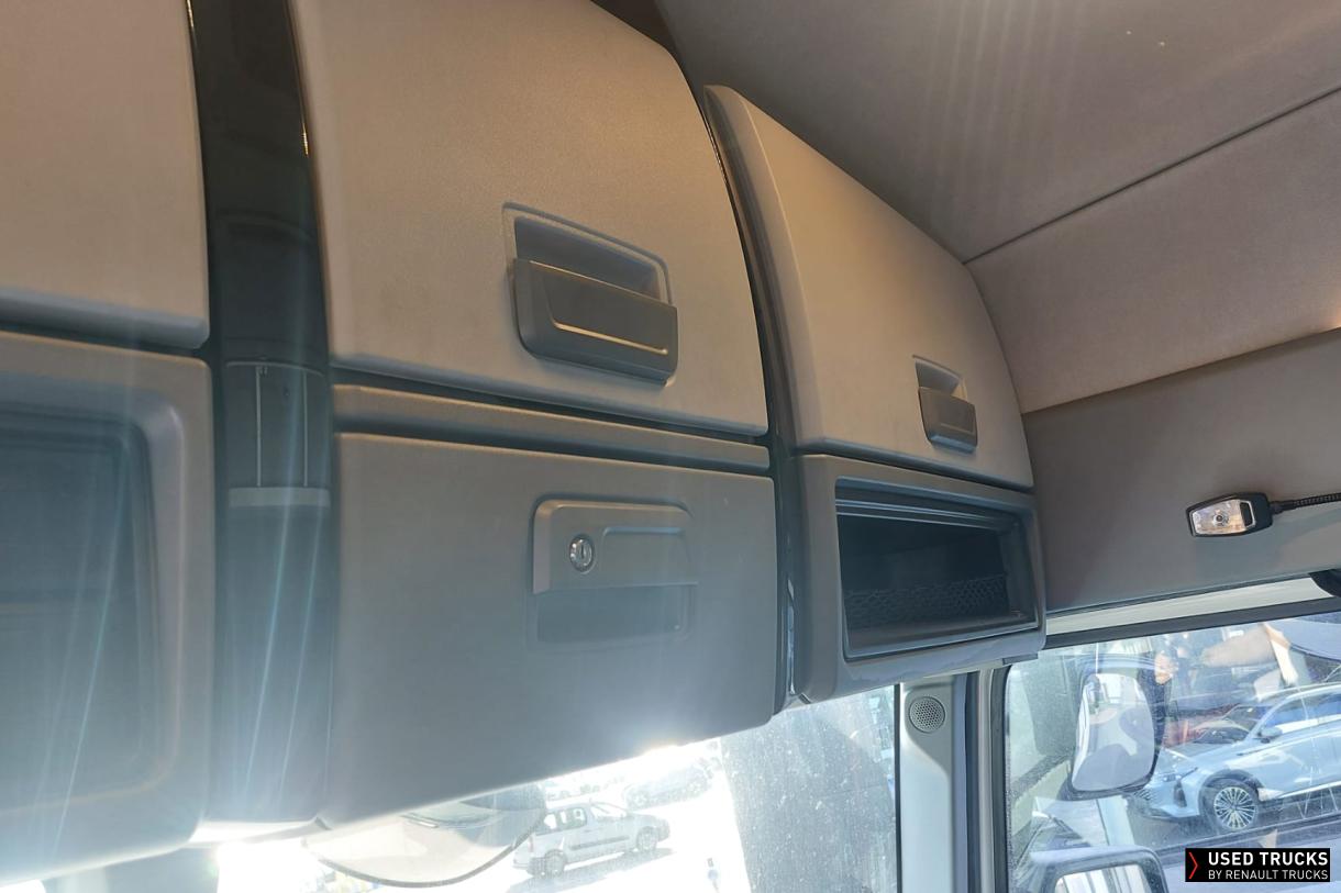 Renault Trucks T High 520