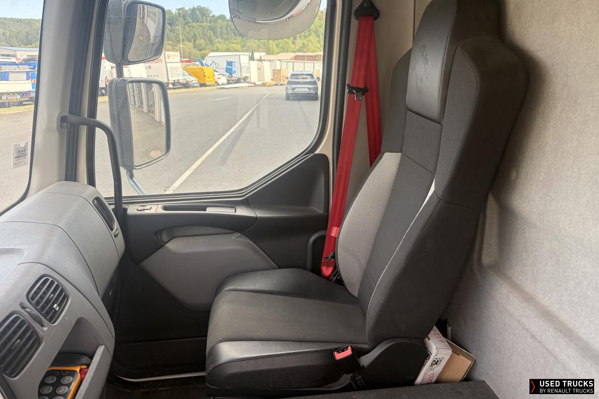 Renault Trucks D 210