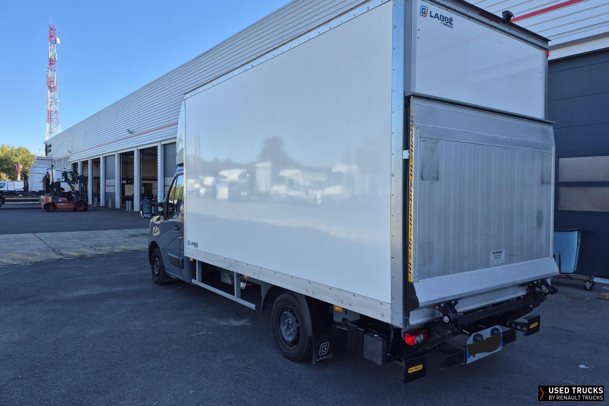 Renault Master 165