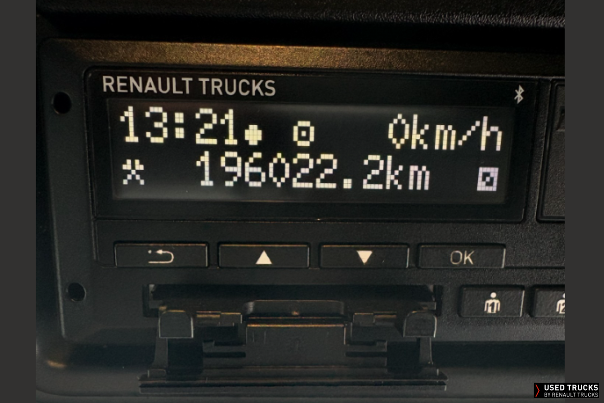 Renault Trucks T High 