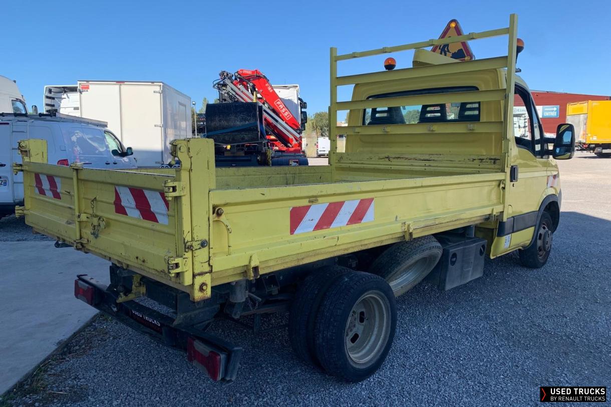 Iveco Daily 100