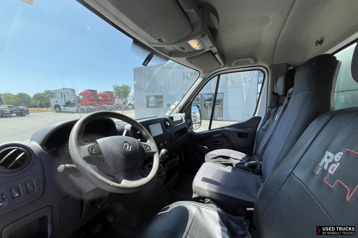 Renault Trucks Master 130
