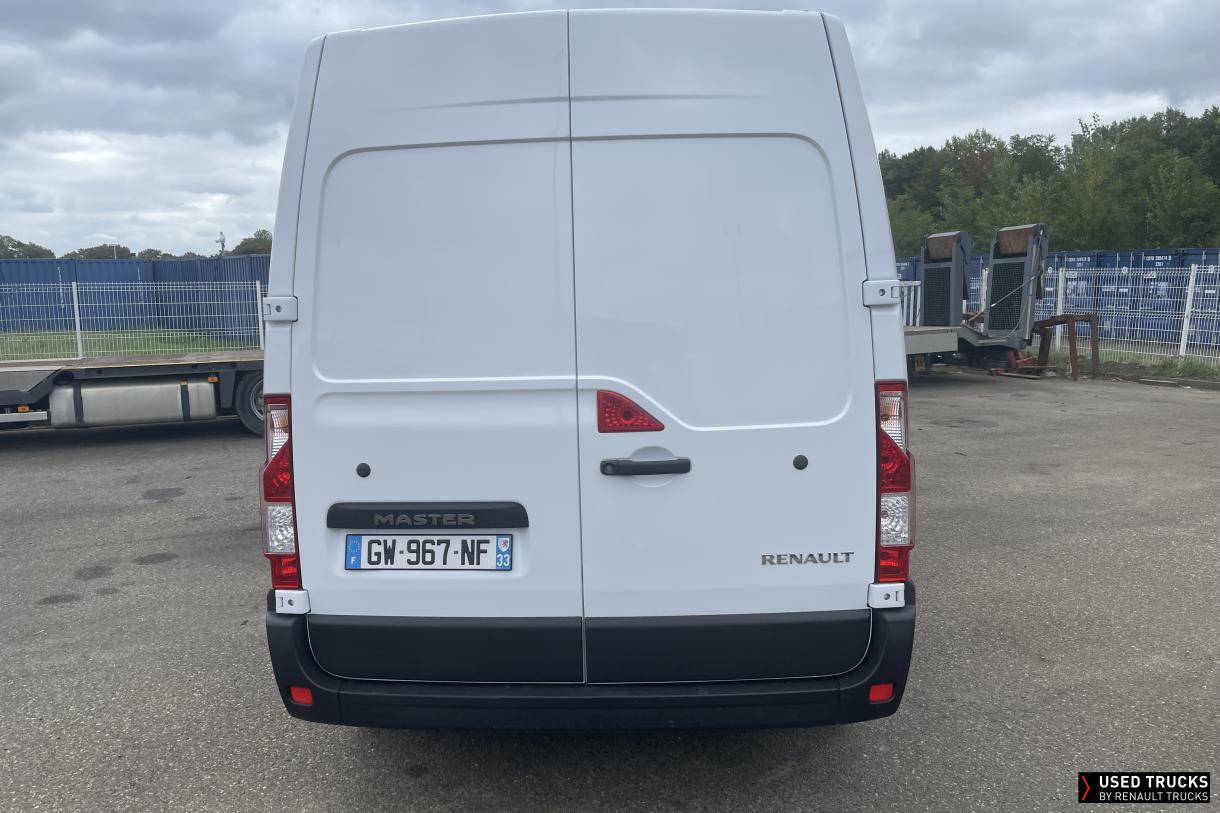 Renault Master 135