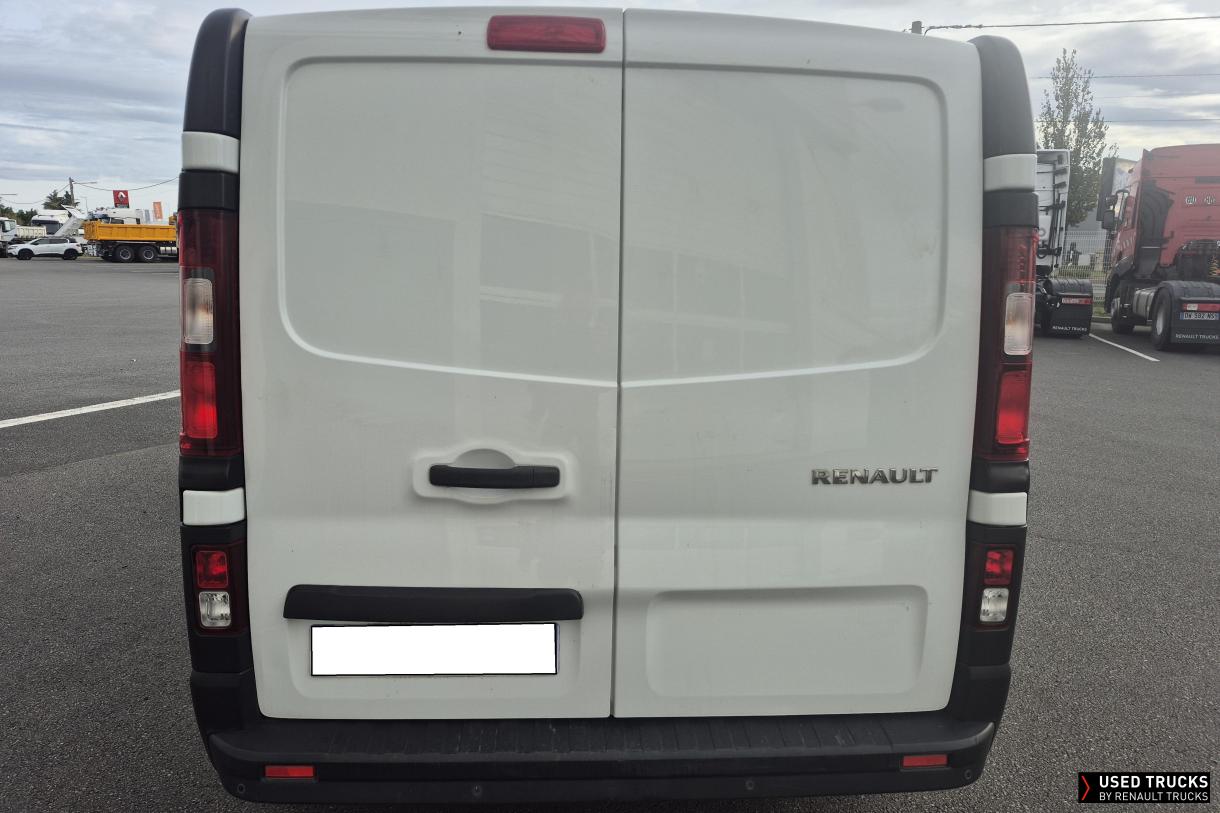 Renault Trafic 120