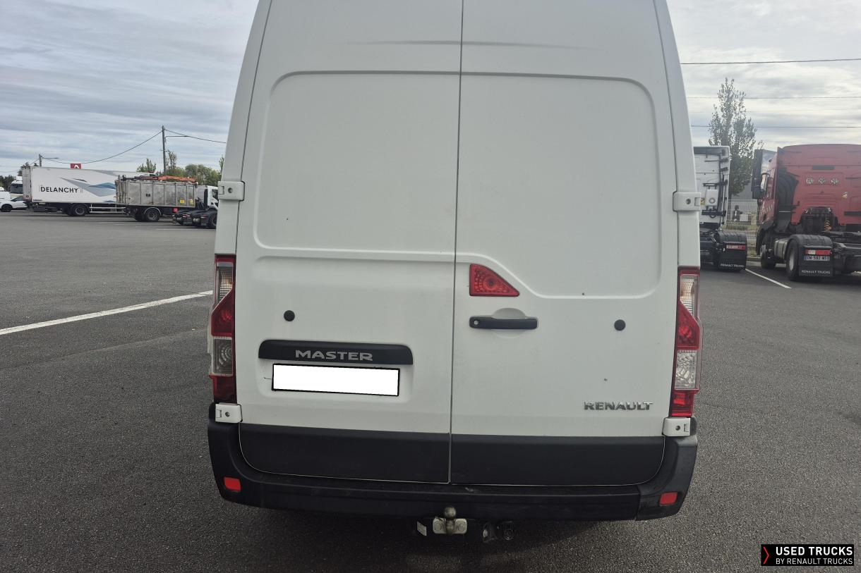 Renault Master 130
