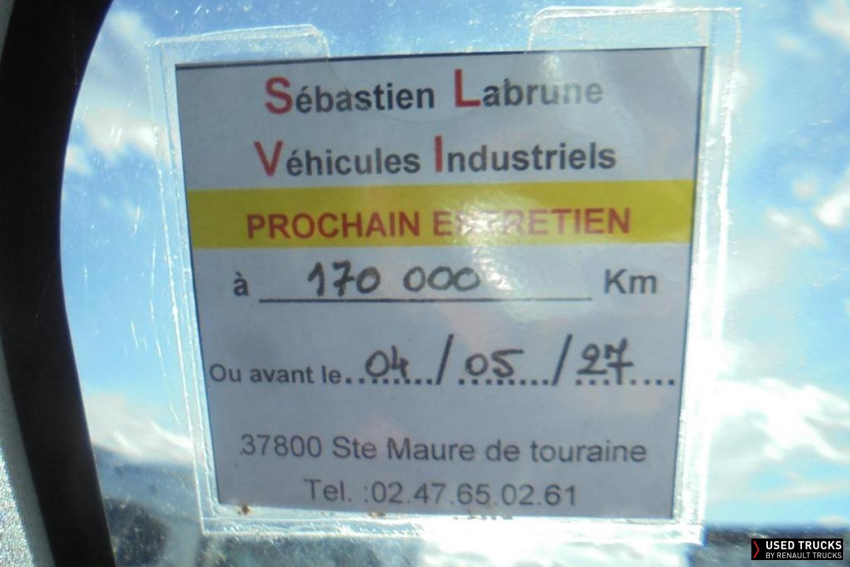 Renault Trucks Master 145