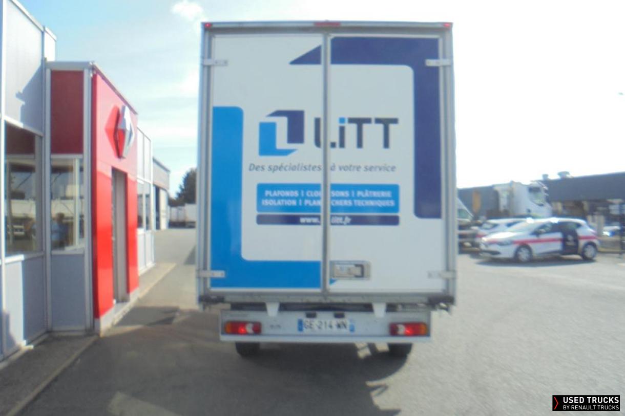 Renault Trucks Master 165
