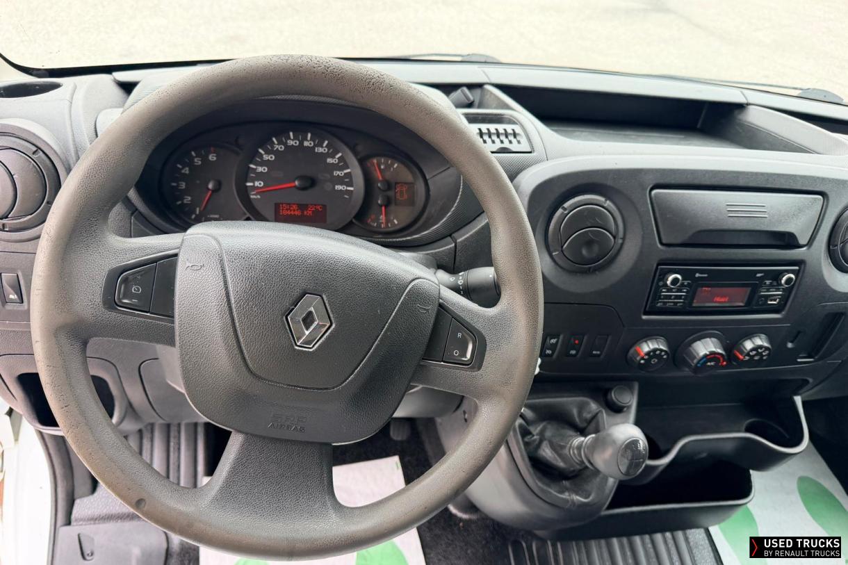 Renault Trucks Master 145
