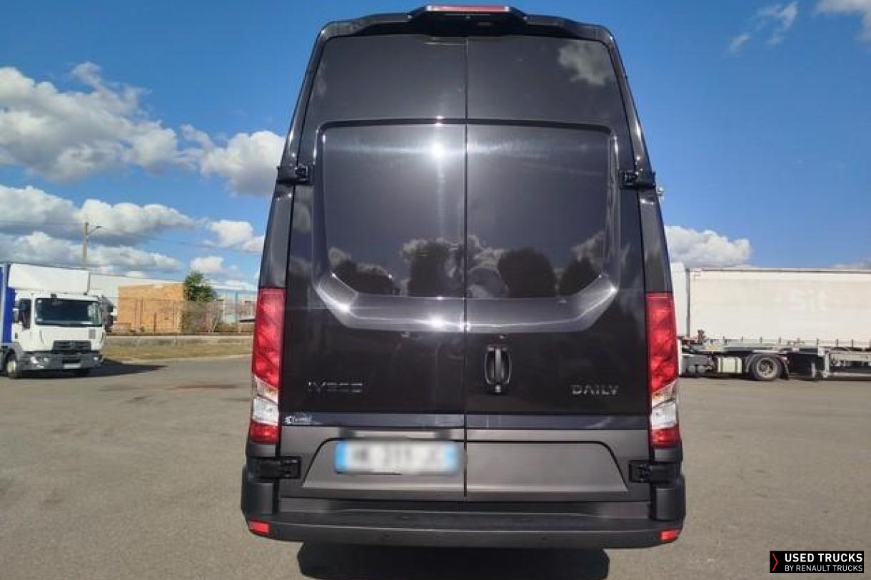 Iveco Daily 210
