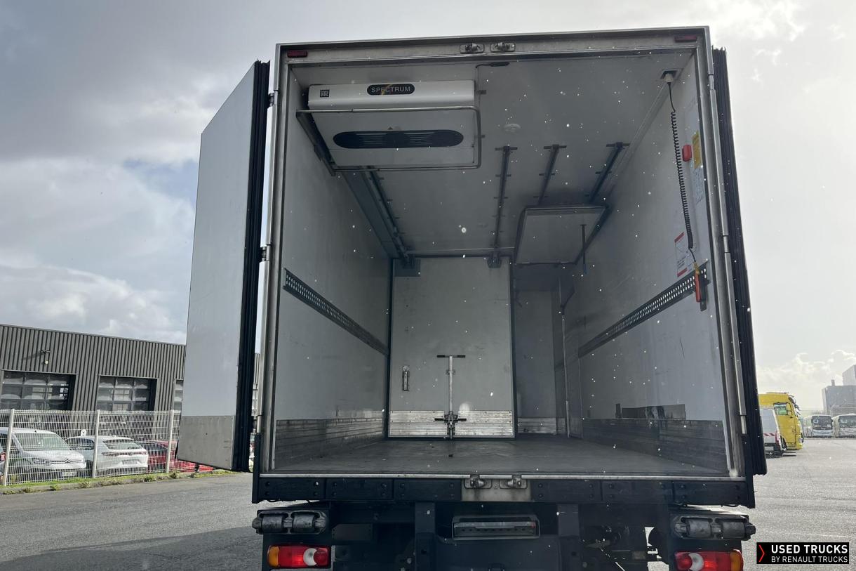 Renault Trucks D Wide 280
