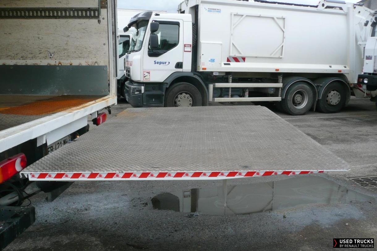 Renault Trucks D 250
