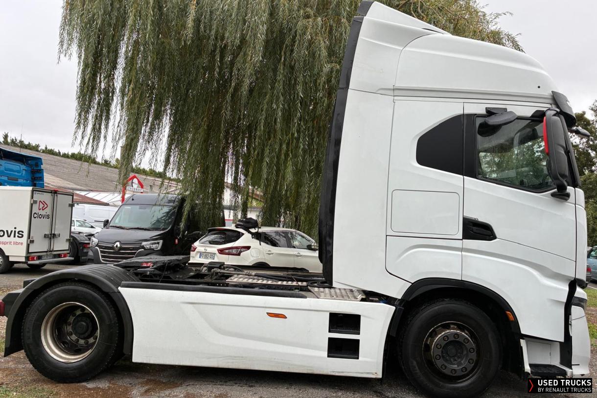 Iveco S WAY 530
