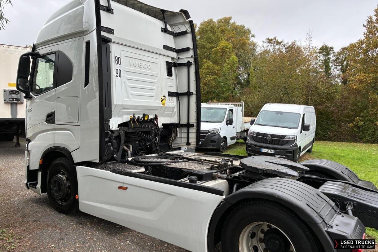 Iveco S WAY 530
