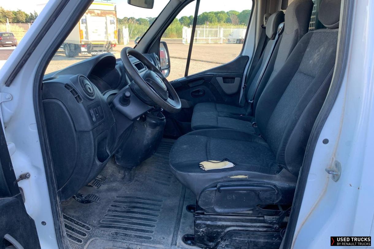 Renault Trucks Master 