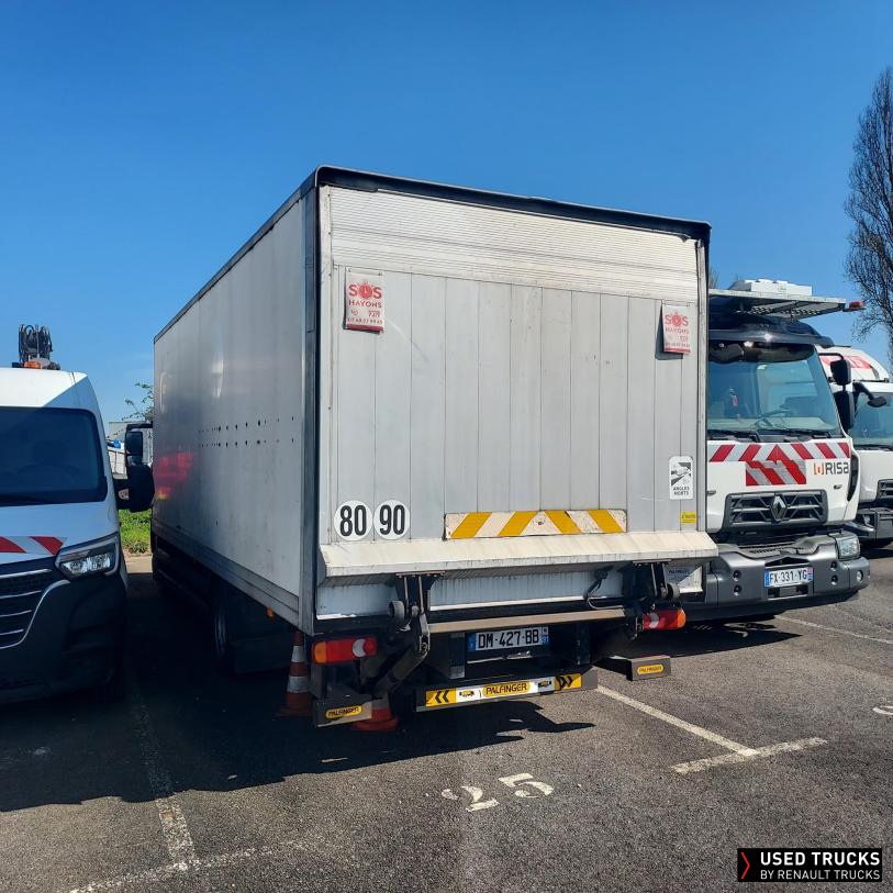 Renault Trucks D cab 2M 180