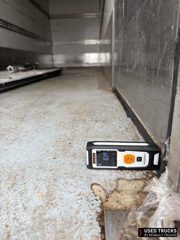 Renault Trucks D 240