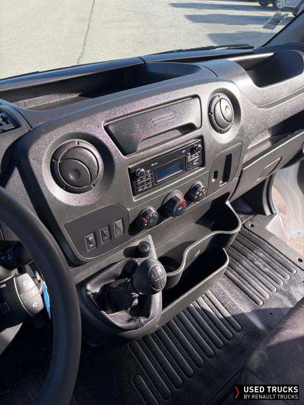 Renault Trucks Master 130