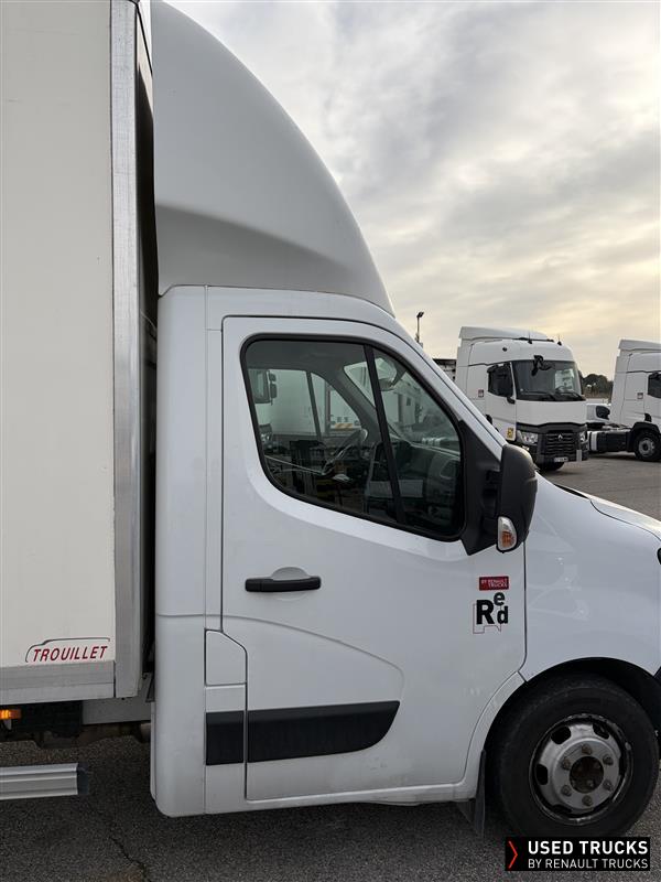 Renault Trucks Master 