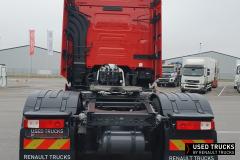 Renault Trucks T High
                                          520