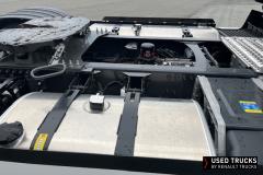 Renault Trucks T High
                                          