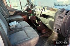 Renault Trucks Master
                                          130