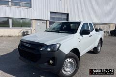 Isuzu D-MAX
                                          164