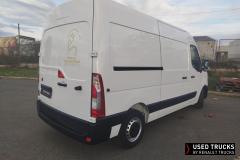 Renault Trucks Master
                                          76