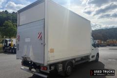 Renault Trucks Master
                                          135