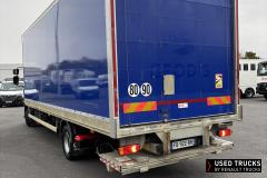 Renault Trucks D
                                          210