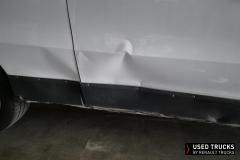 Renault Trucks Trafic
                                          145