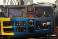 Renault Trucks T
                                          520