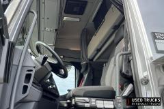 Renault Trucks T High
                                          520