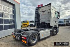 Renault Trucks T High
                                          480
