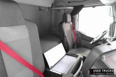 Renault Trucks T
                                          